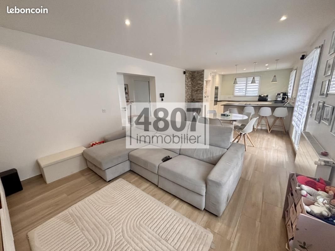 Maison à vendre, 180m², Scionzier