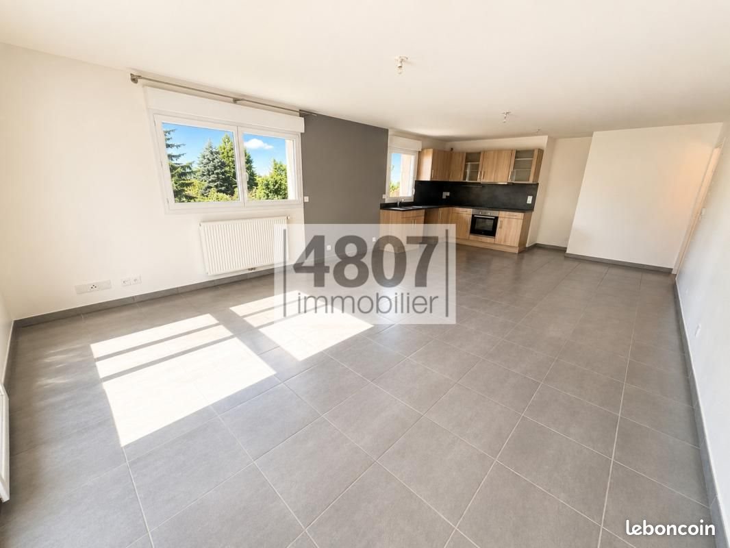 Appartement à vendre, 75m², Marnaz