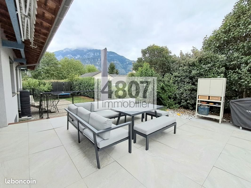 Maison à vendre, 166m², Saint-Pierre-en-Faucigny