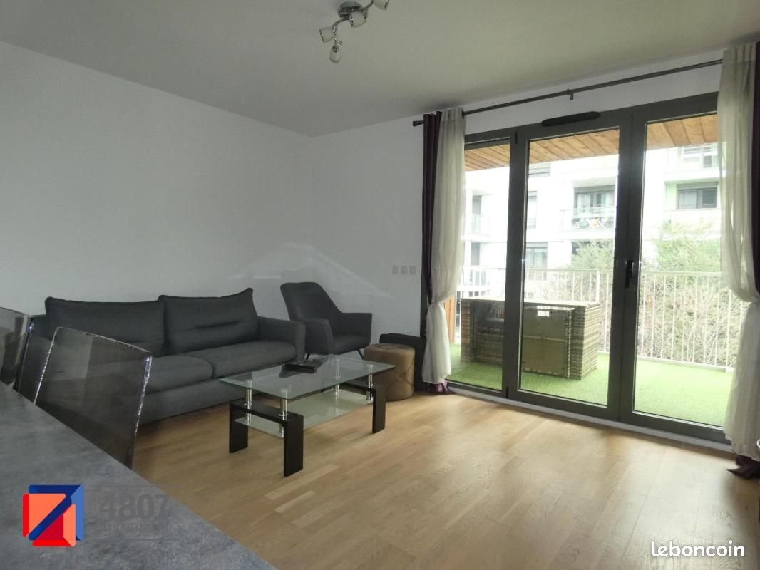Appartement à louer, 71m², Annemasse