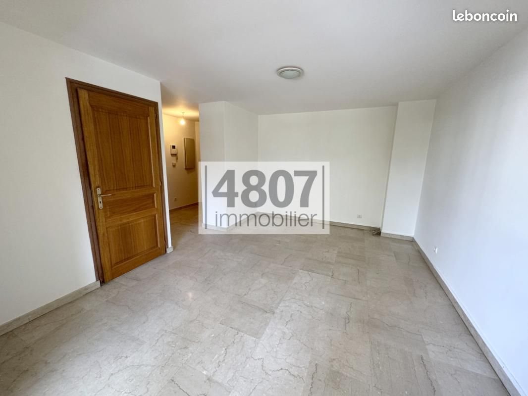 Appartement à vendre, 55m², Cluses