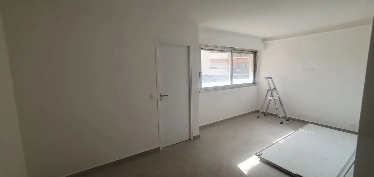 Appartement à louer, 35m², Antibes