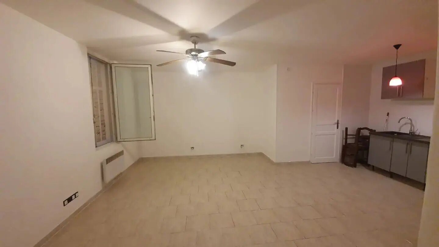Appartement à louer, 25m², Antibes