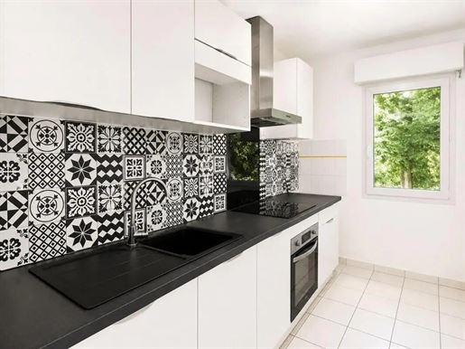 Advert pic 0