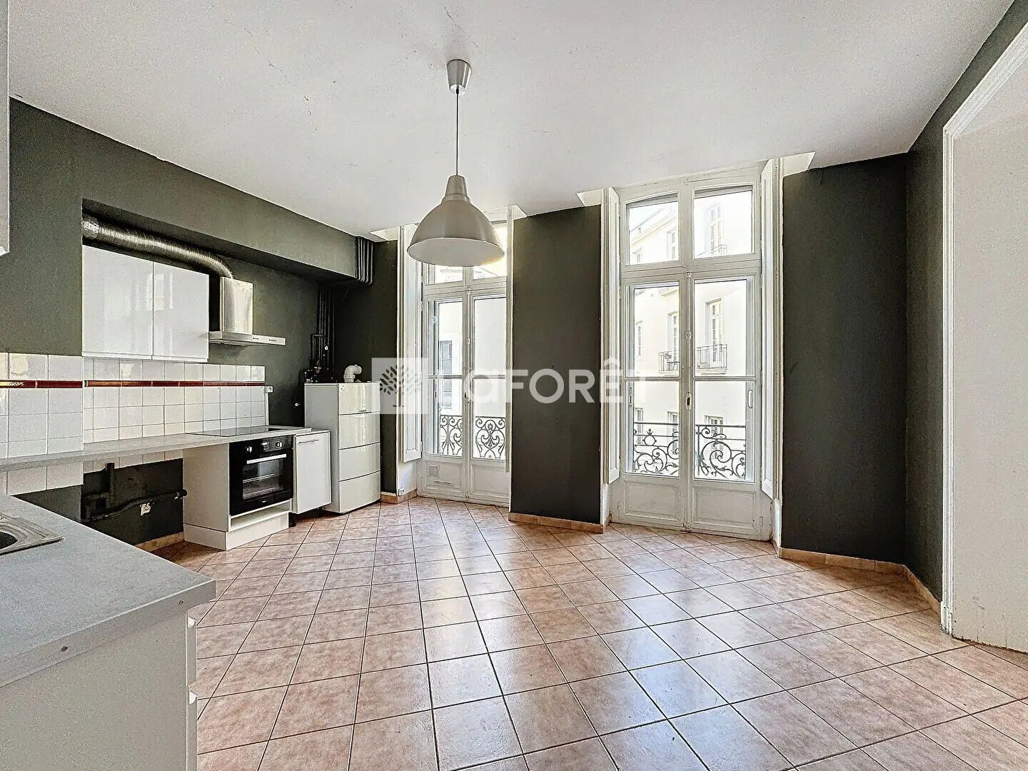 Appartement à louer, 167m², Béziers