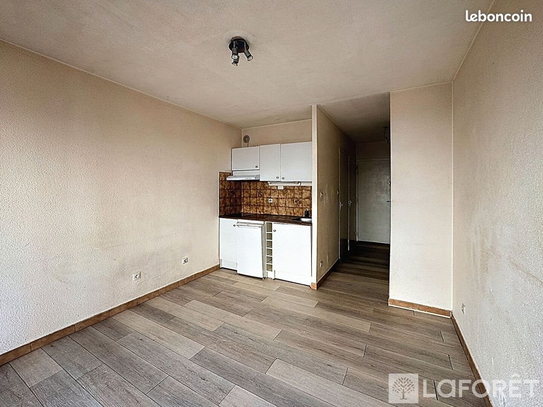 Appartement à louer, 21m², Béziers