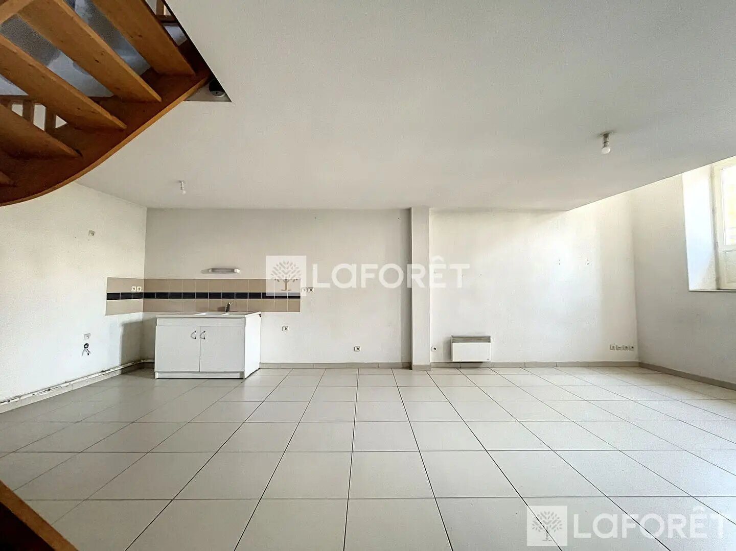 Appartement à louer, 77m², Béziers