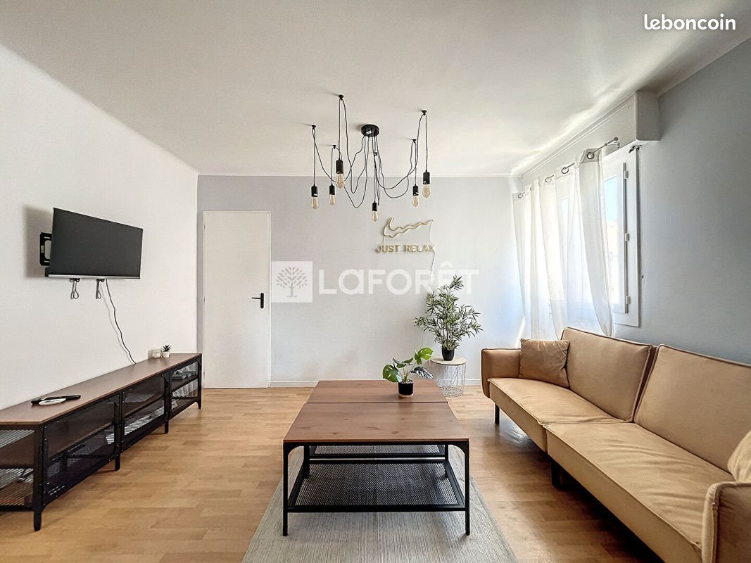 Appartement à louer, 92m², Béziers