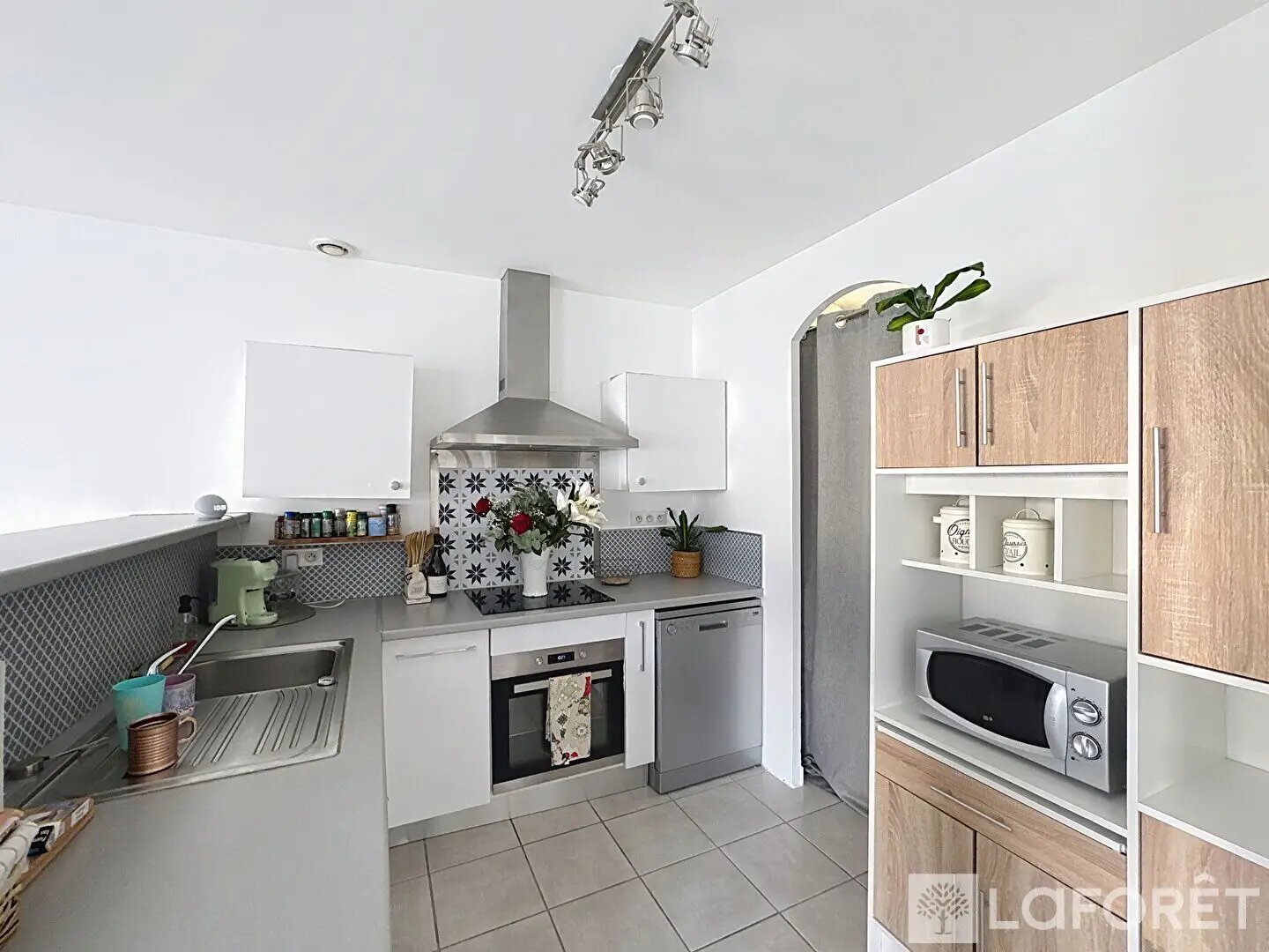 Maison à louer, 89m², Lespignan
