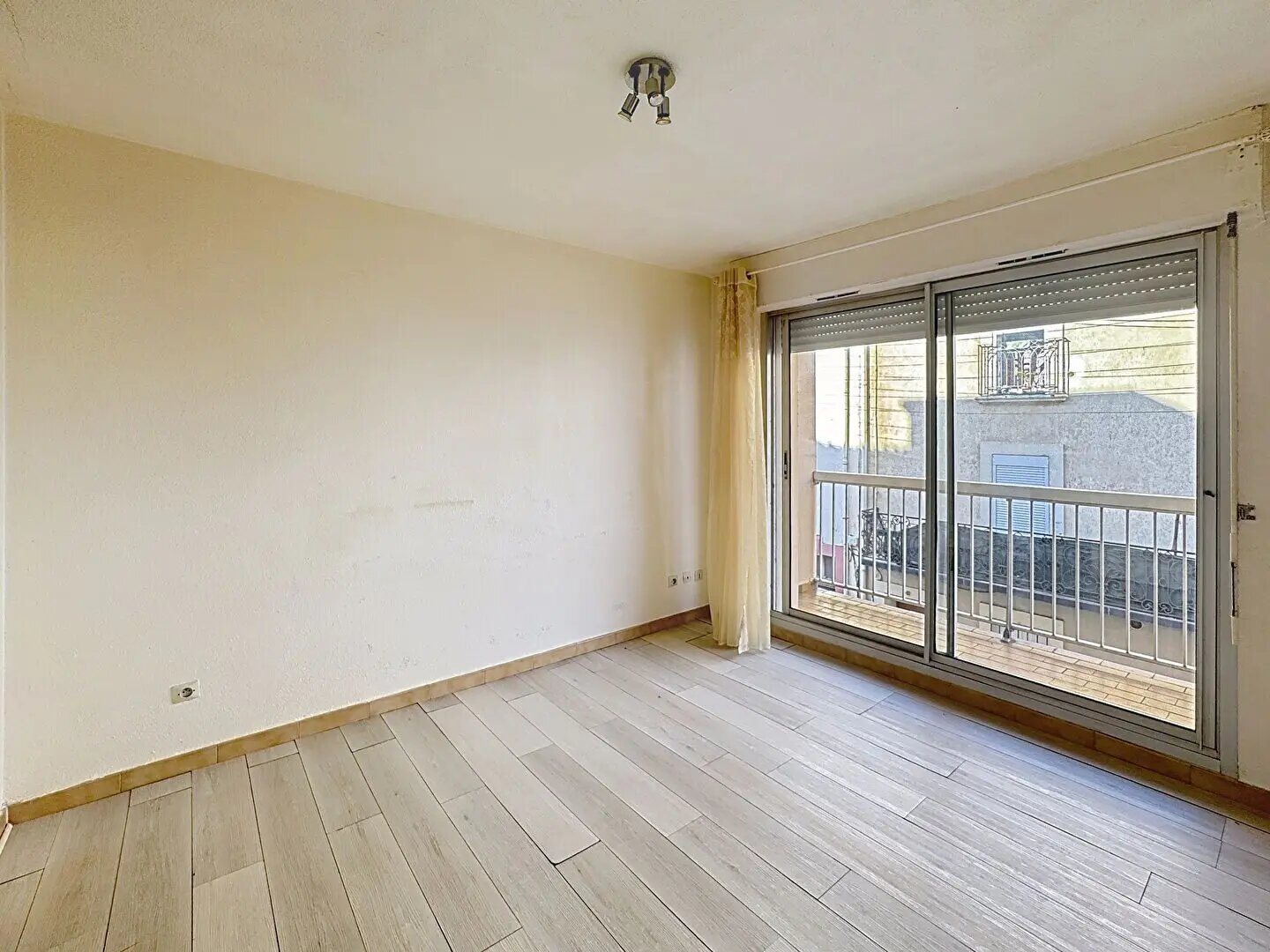 Appartement à vendre, 21m², Béziers