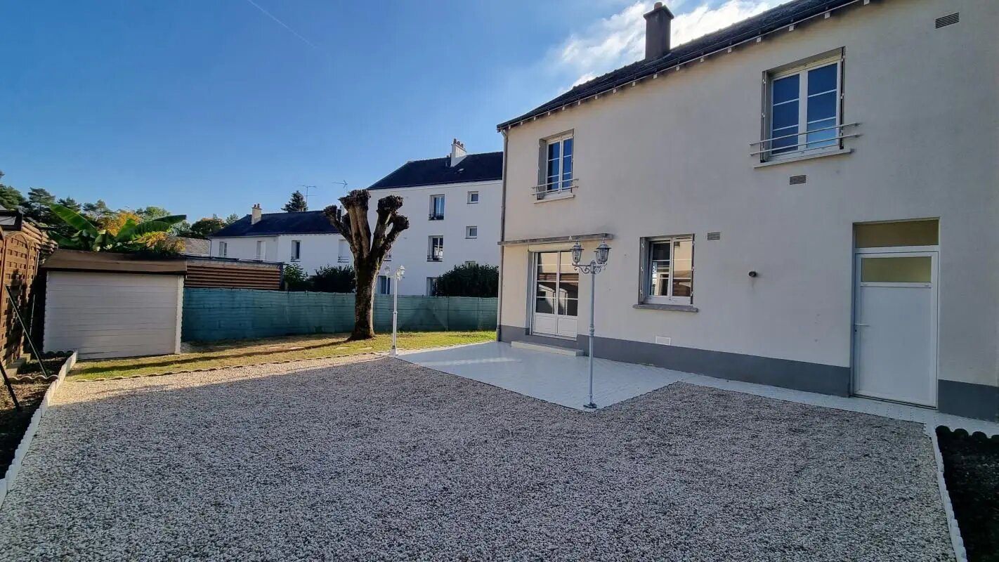 Maison à louer, 76m², Luynes