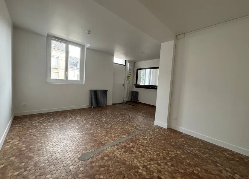Maison à louer, 90m², Neuillé-Pont-Pierre