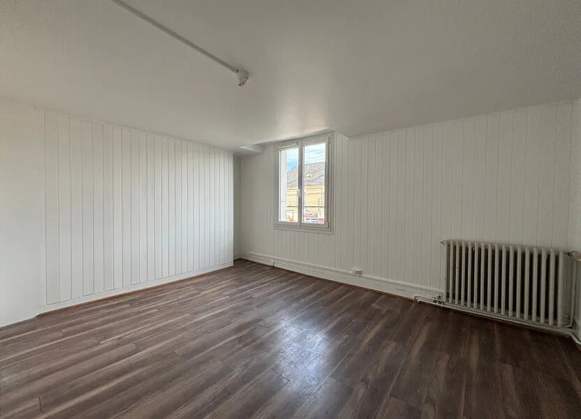 Maison à louer, 90m², Neuillé-Pont-Pierre