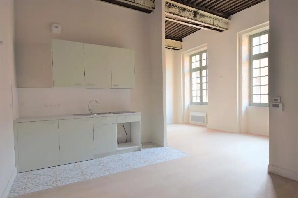 Appartement à louer, 77m², Mâcon
