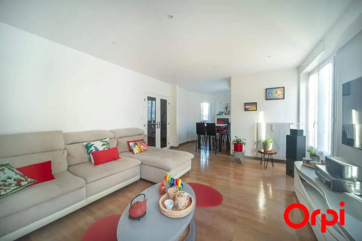 Appartement à vendre, 102m², Mâcon