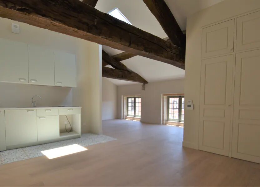 Appartement à louer, 76m², Mâcon