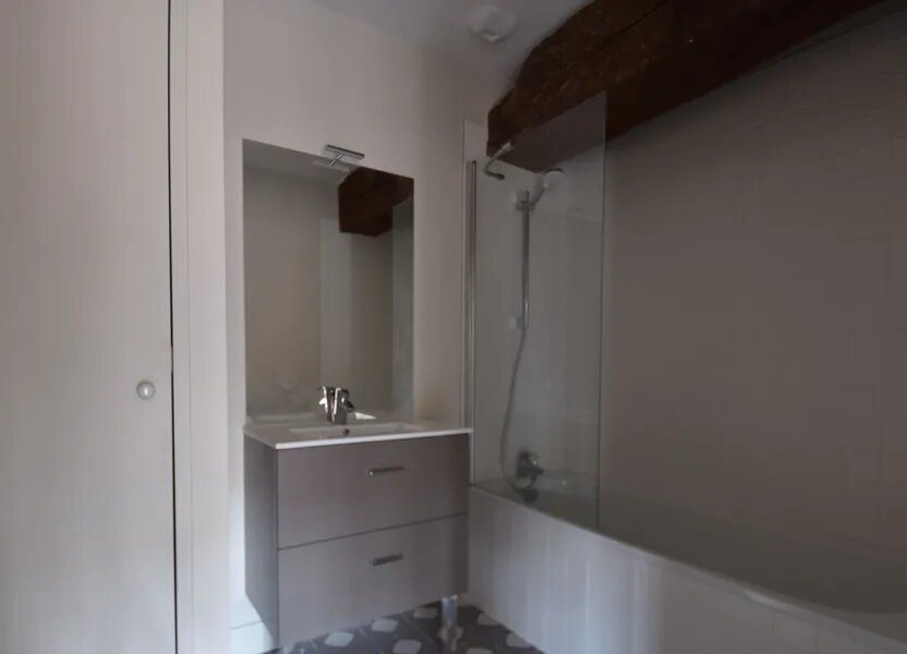 Appartement à louer, 76m², Mâcon