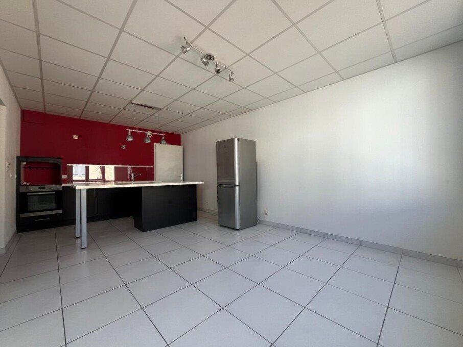Appartement à louer, 74m², Saint-Laurent-sur-Saône