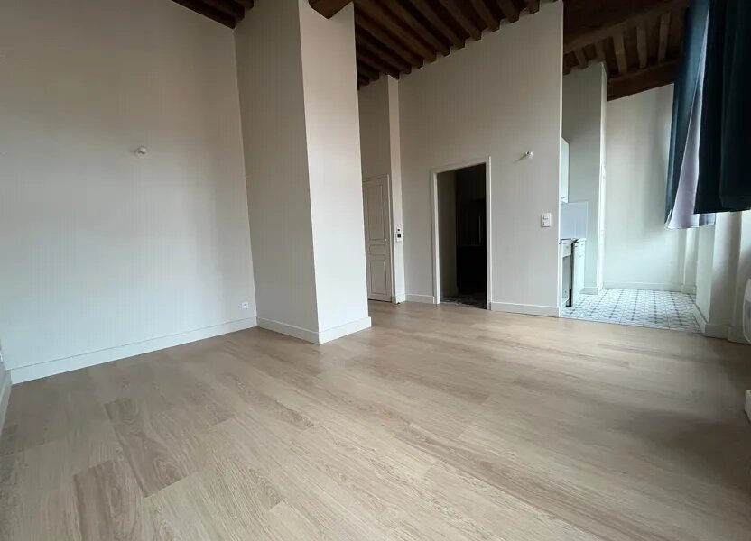 Appartement à louer, 28m², Mâcon