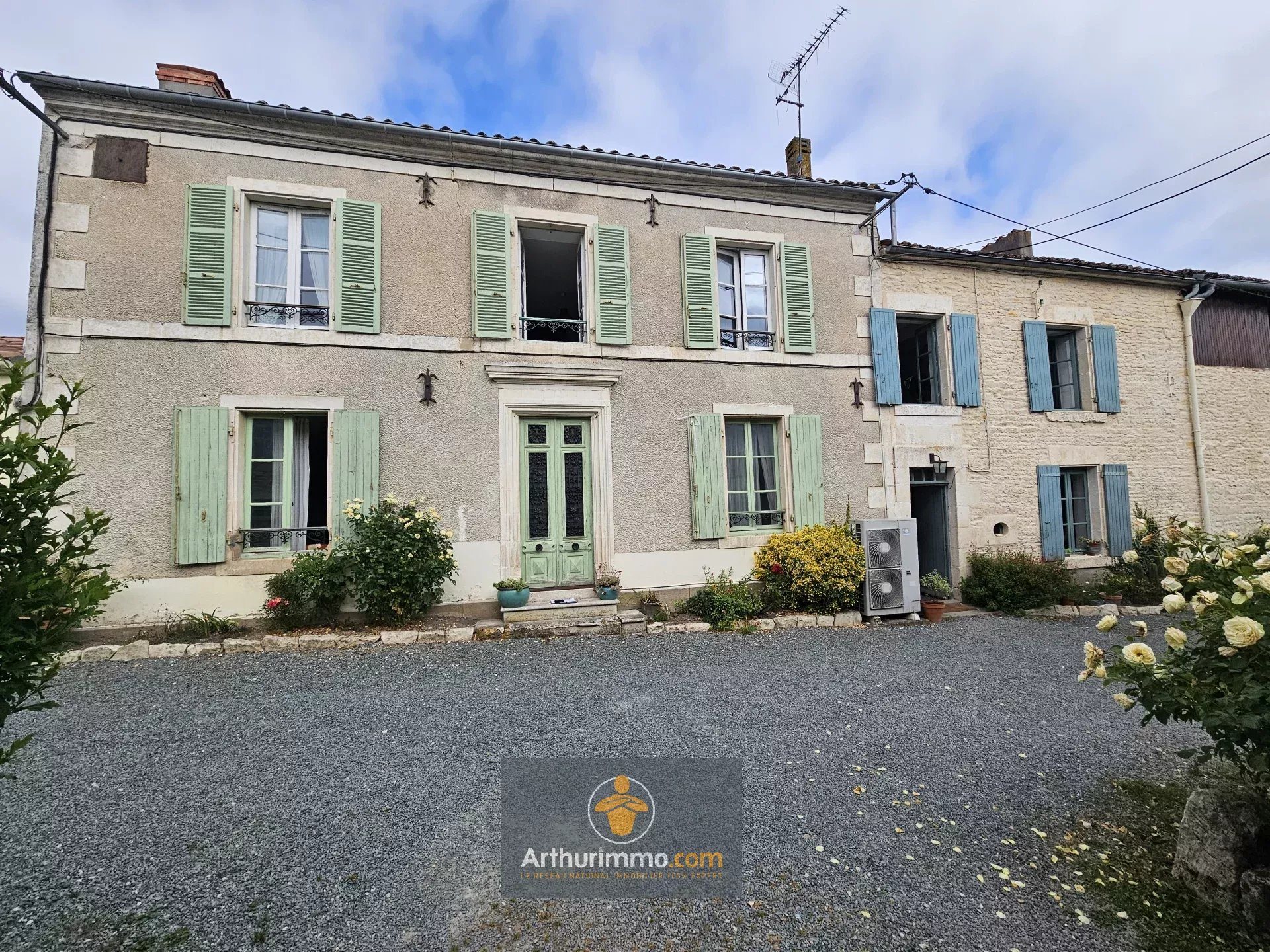 Maison à vendre, 178m², Saint-Hilaire-la-Palud