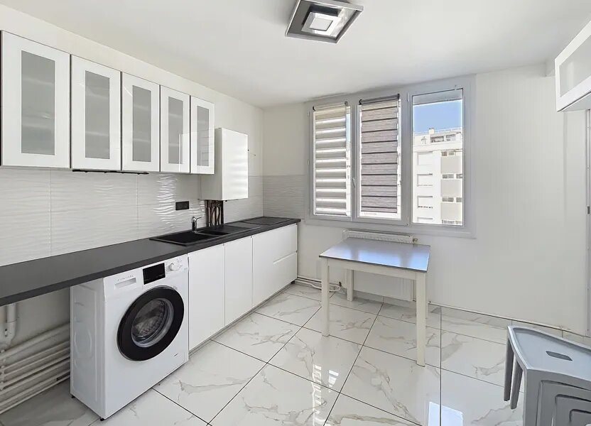 Appartement à louer, 66m², Bourg-lès-Valence