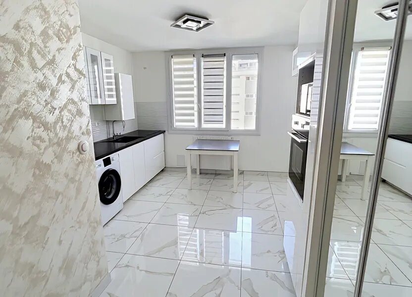 Appartement à louer, 66m², Bourg-lès-Valence