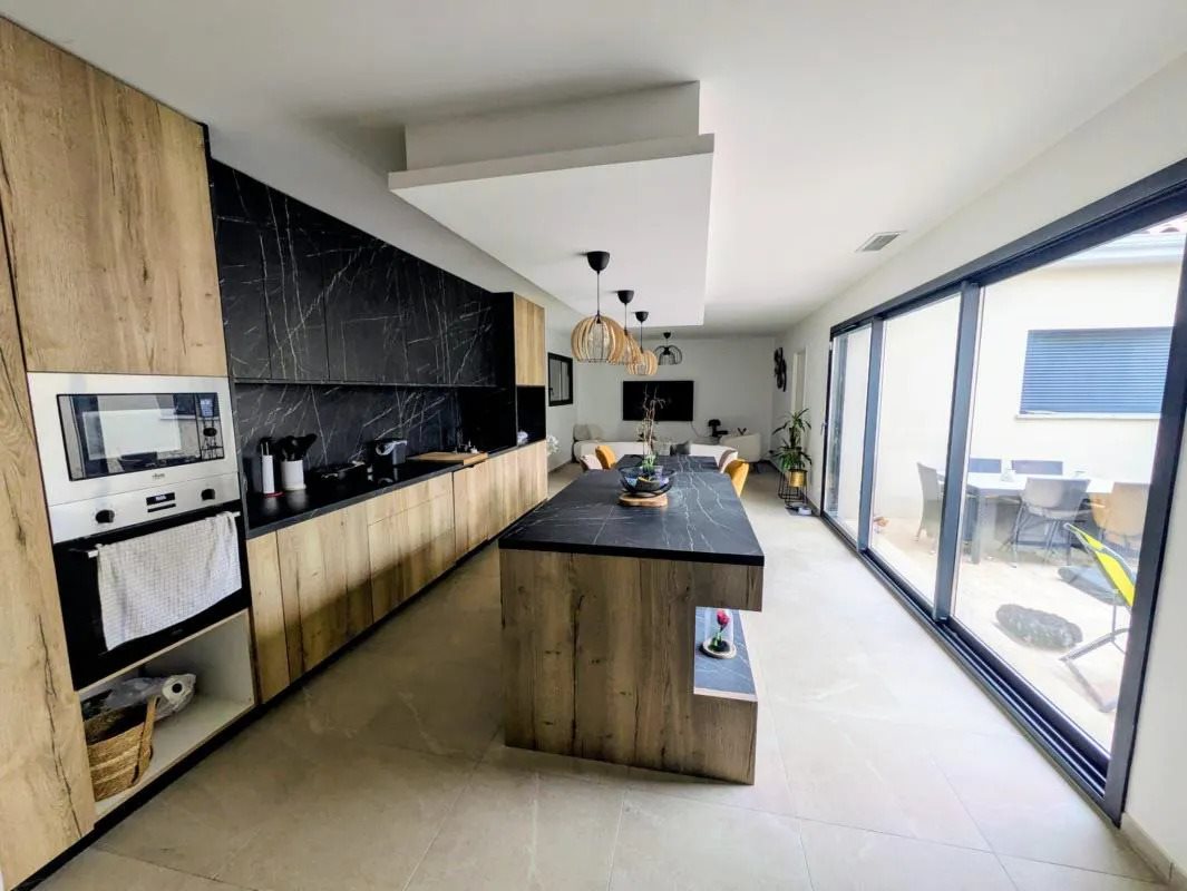 Maison à vendre, 98m², Malissard