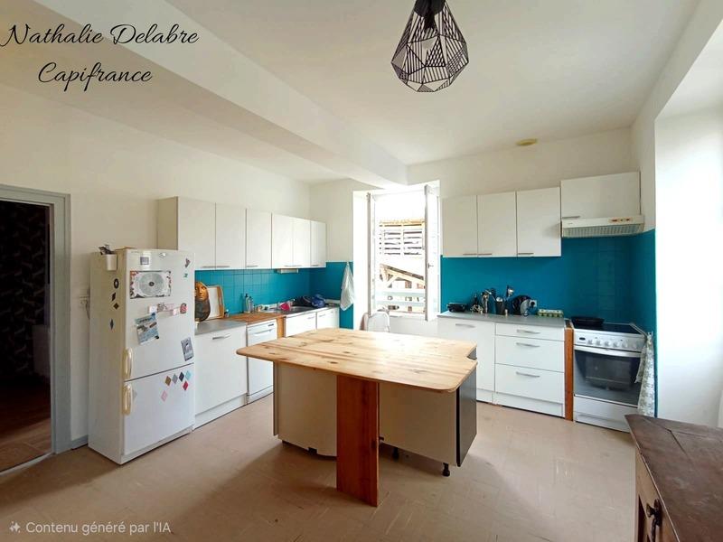Maison à vendre, 136m², Lusignan