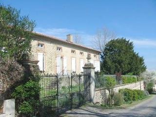 Maison à vendre, NaNm², Auch
