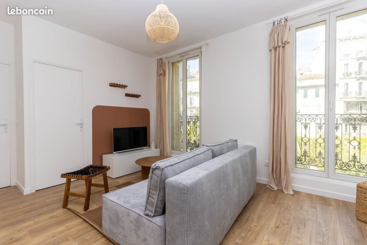 Appartement à louer, 32m², Marseille 5ème