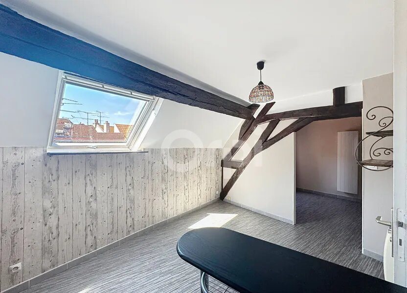 Appartement à louer, 27m², Chaumont