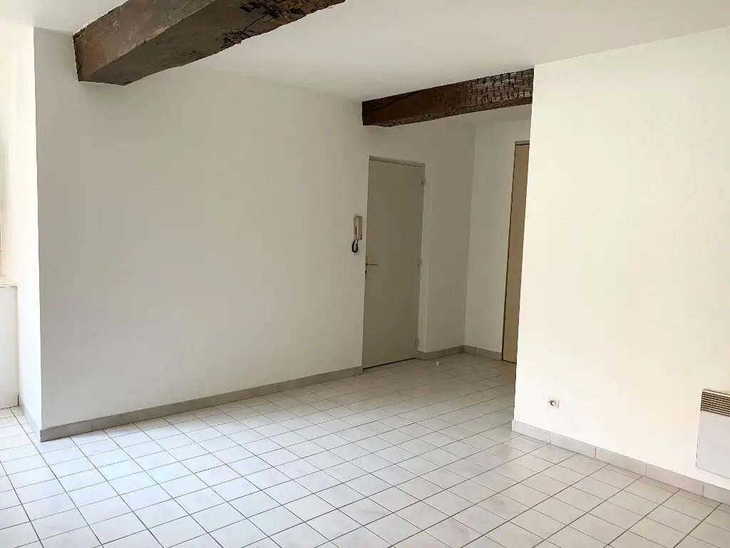 Appartement à louer, 24m², Chaumont