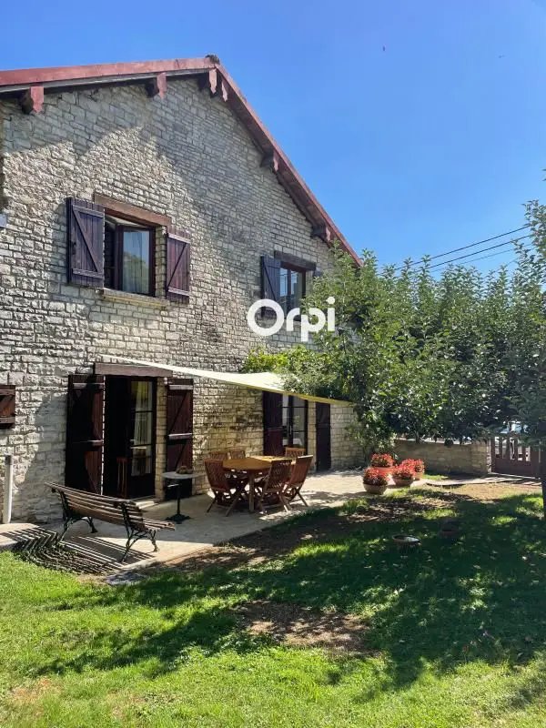 Maison à vendre, 95m², Laferté-sur-Aube