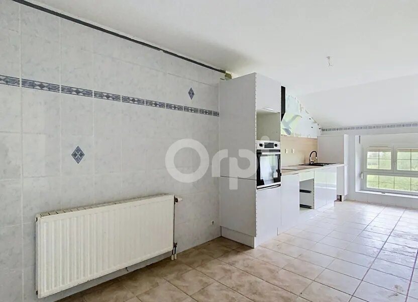 Appartement à louer, 109m², Neufchâteau