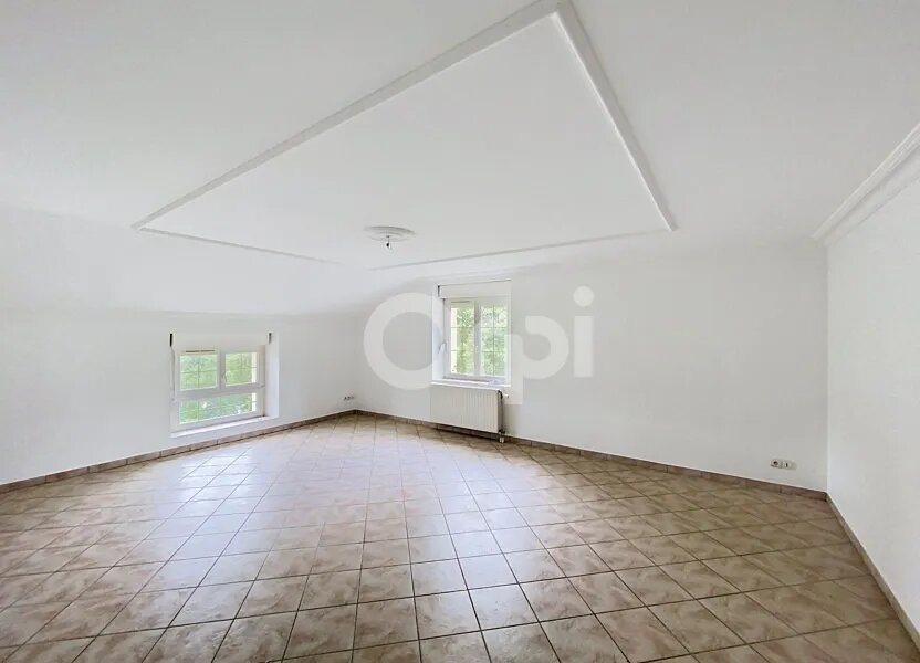 Appartement à louer, 109m², Neufchâteau