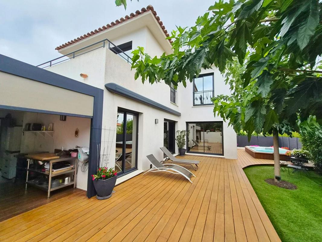 Maison à vendre, 129m², Sanary-sur-Mer