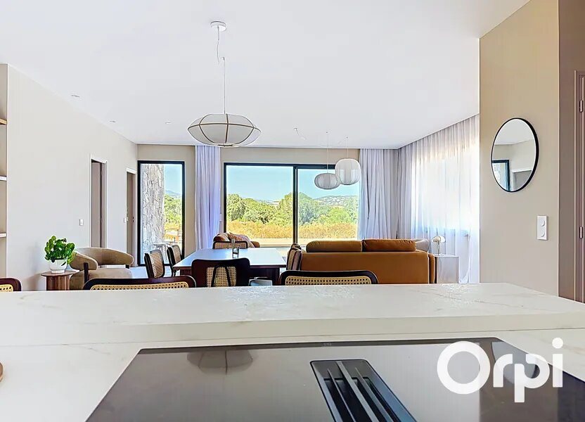 Maison à vendre, 125m², Porto-Vecchio