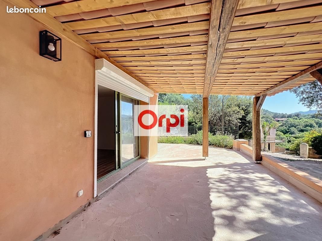 Maison à louer, 50m², Porto-Vecchio