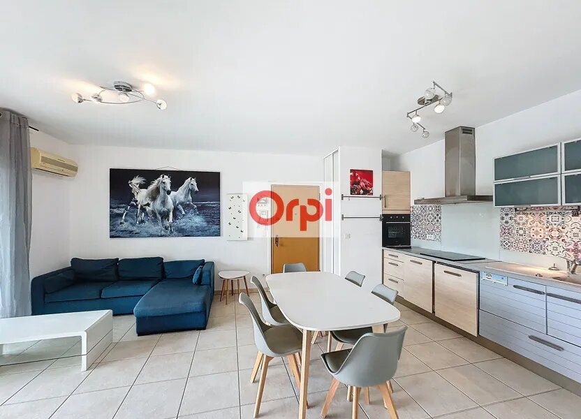Appartement à louer, 71m², Porto-Vecchio