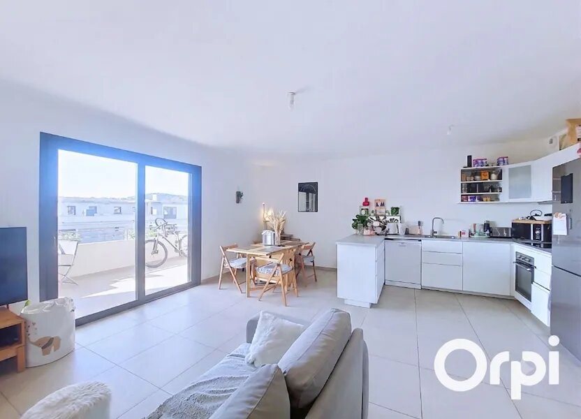 Appartement à louer, 72m², Zonza