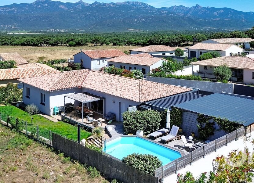 Maison à vendre, 120m², Figari