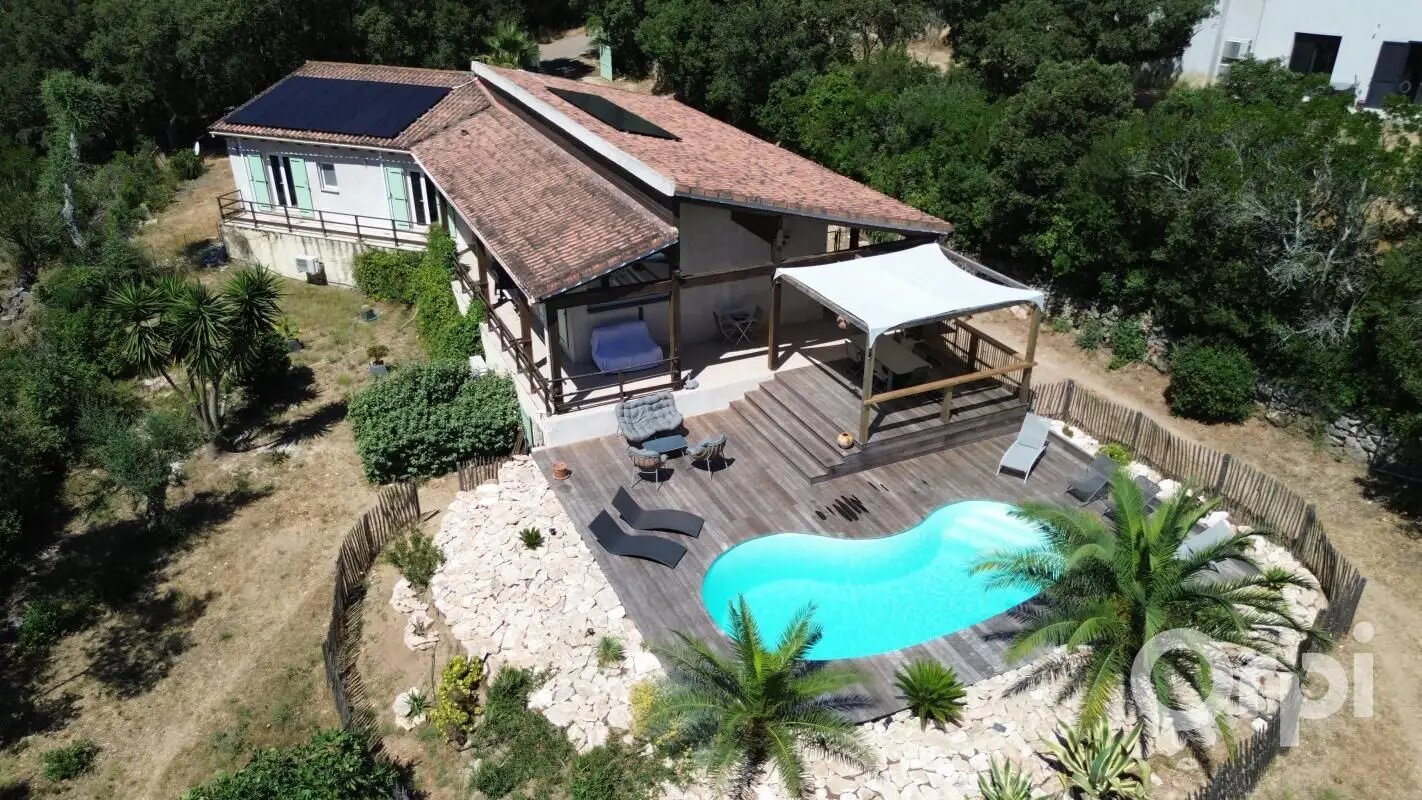 Maison à vendre, 142m², Sotta