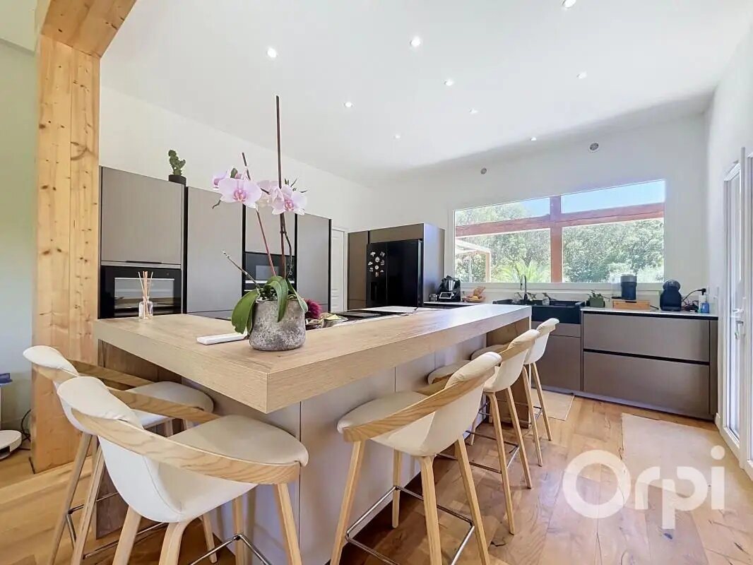 Maison à vendre, 142m², Sotta