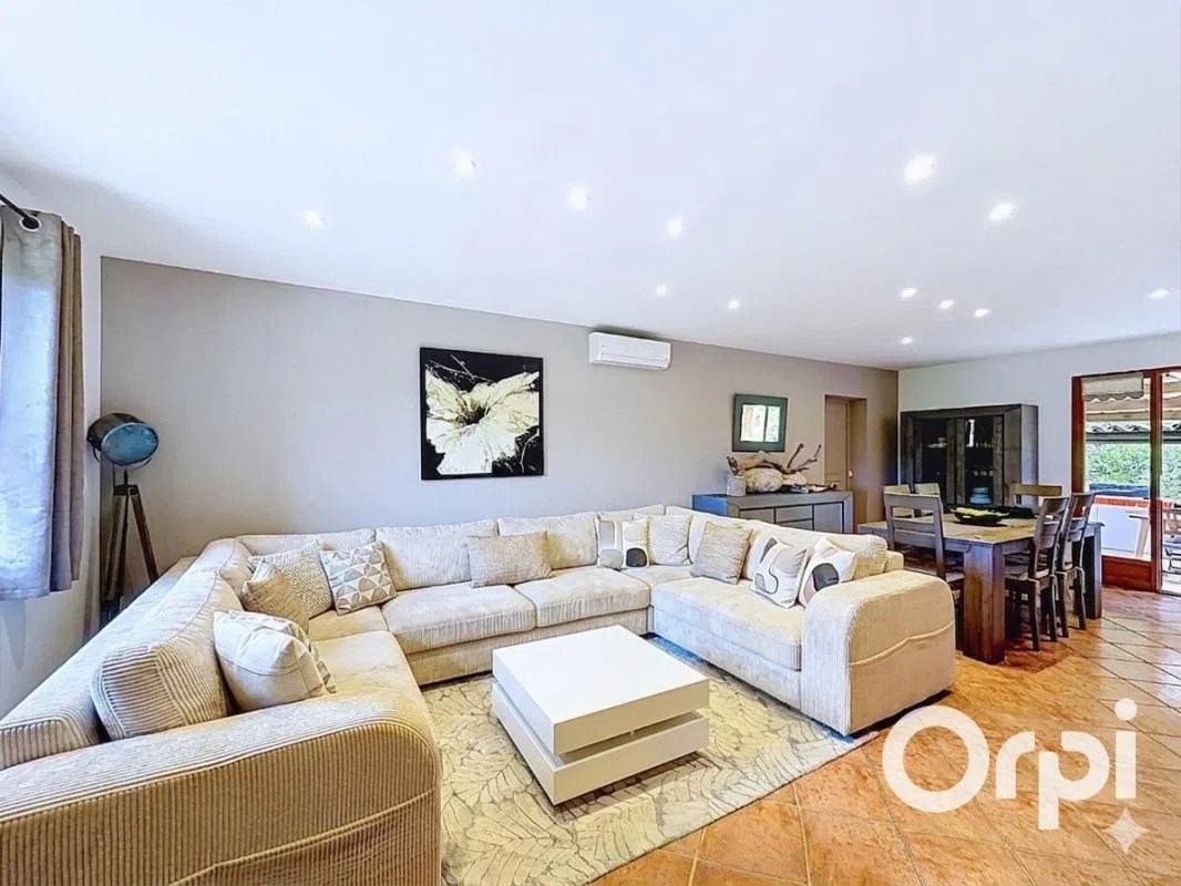 Maison à vendre, 137m², Porto-Vecchio
