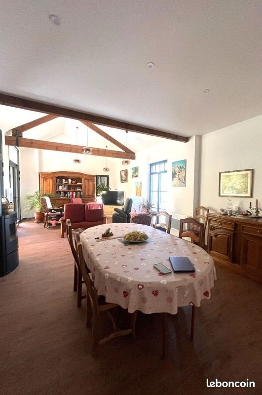 Maison à louer, 130m², Boulbon