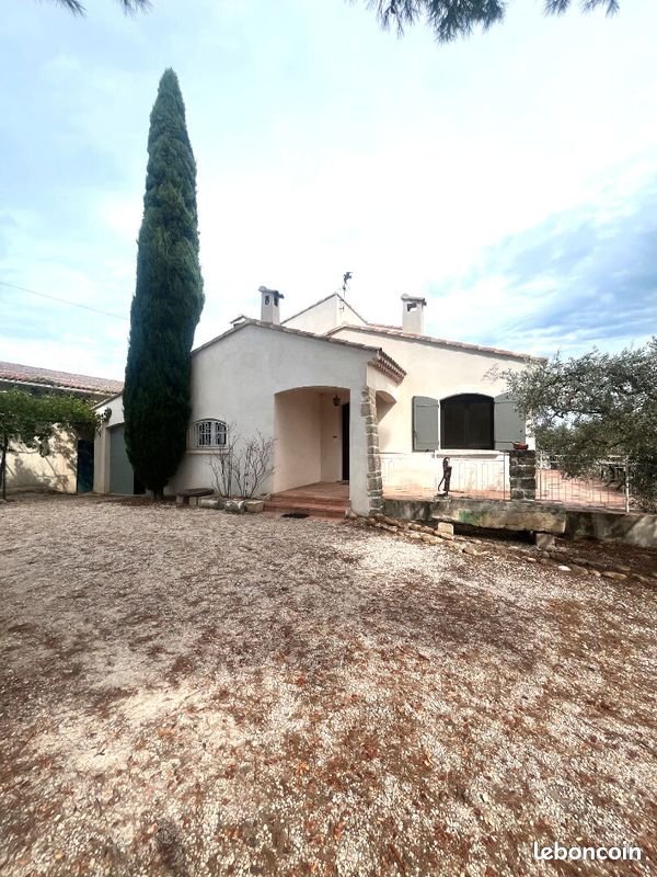 Maison à louer, 140m², Eyragues