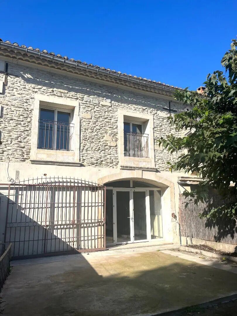 Maison à louer, 131m², Rognonas
