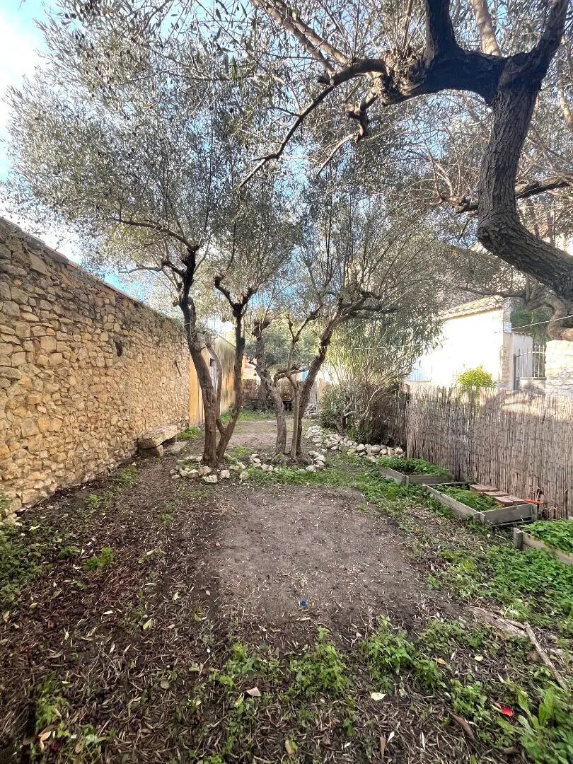 Maison à louer, 52m², Boulbon