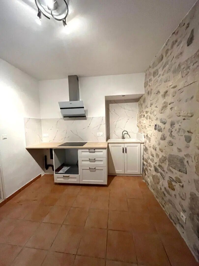 Maison à louer, 52m², Boulbon