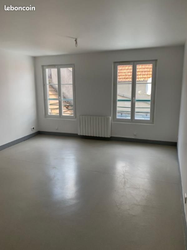 Appartement à louer, 57m², Neuilly-Saint-Front